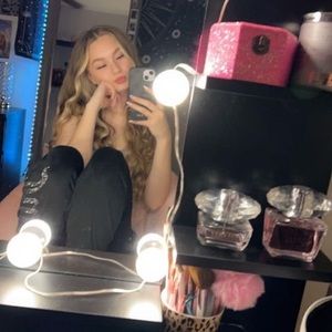 Meet your Posher, Keili